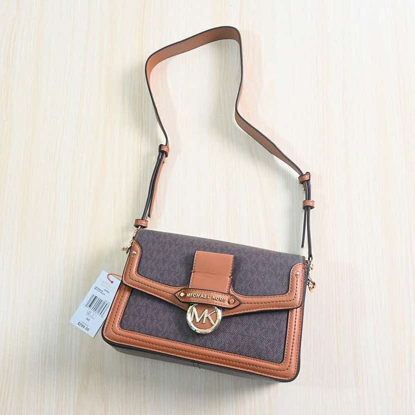 Michael Kors' brand new minima - огляд і ціна Women Bags High End Brands