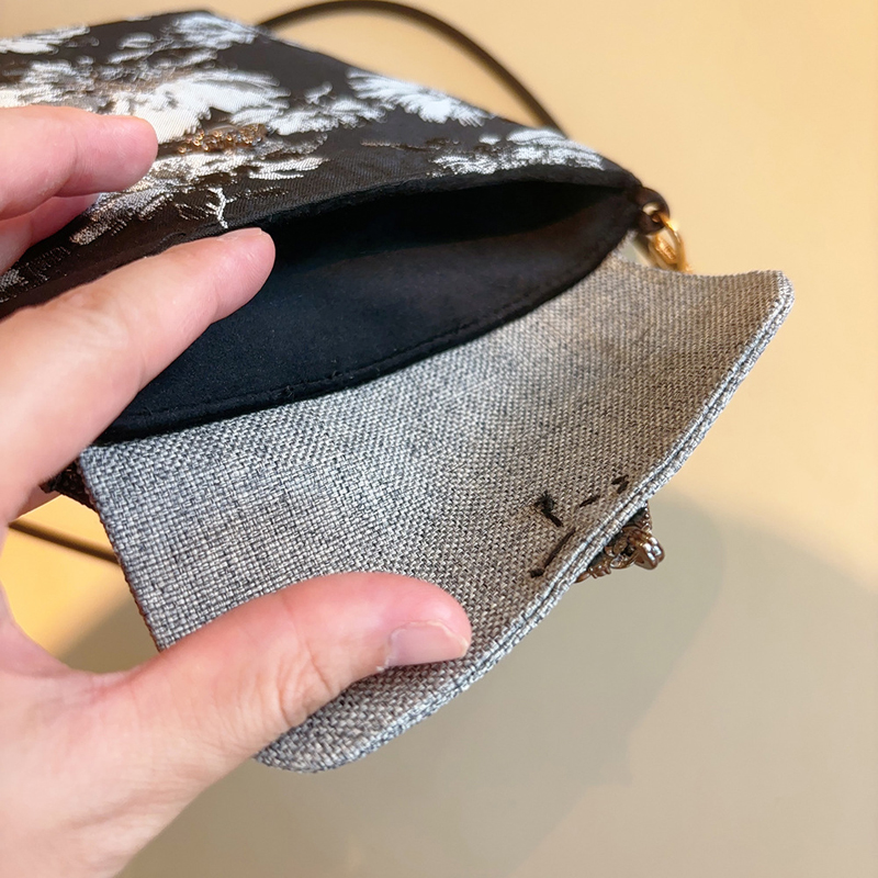 Small Celllphone Bags Chinese  - огляд і ціна Women Bags Mini