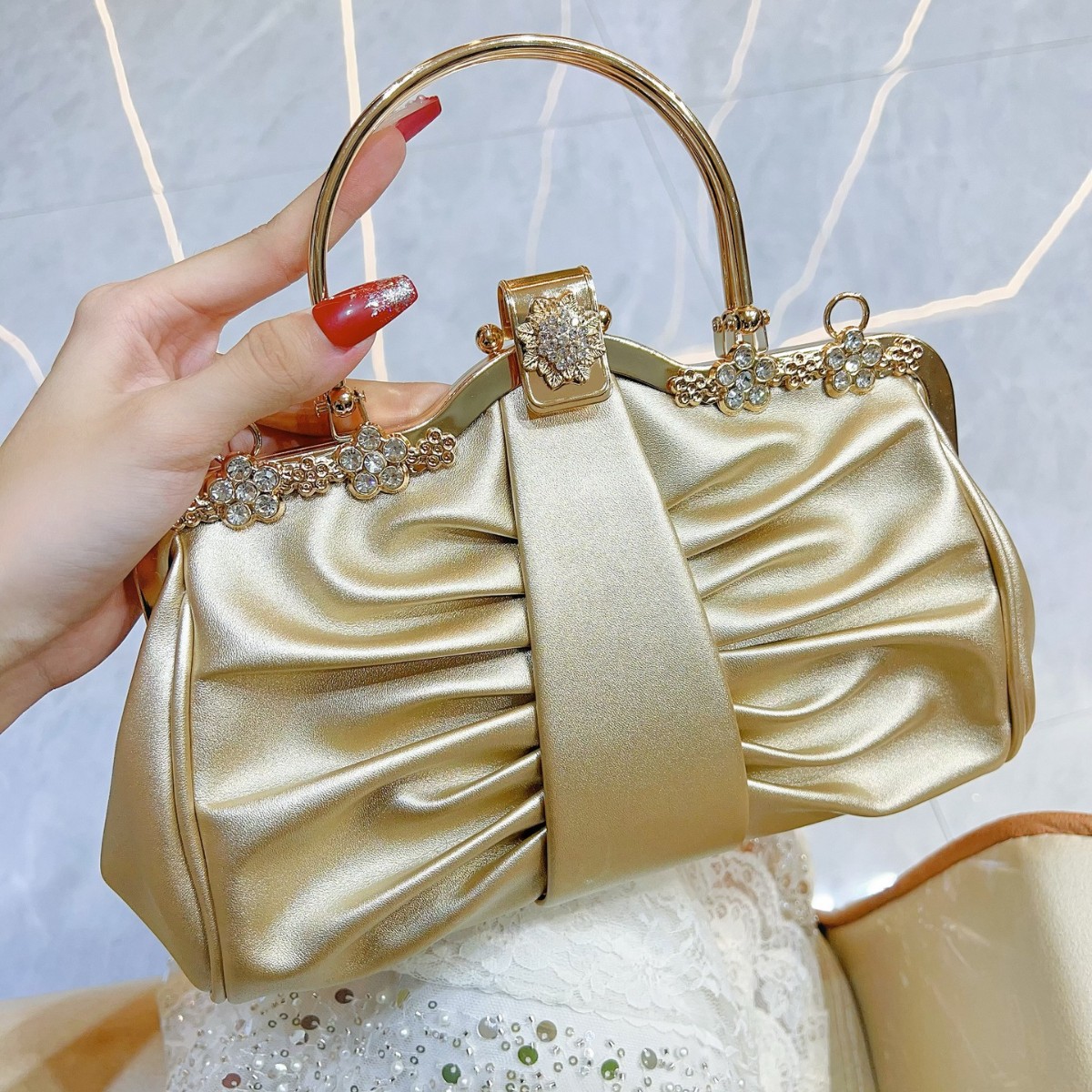 2025 Luxury High-end Party Clo - огляд і ціна Women Bags Trend 2025