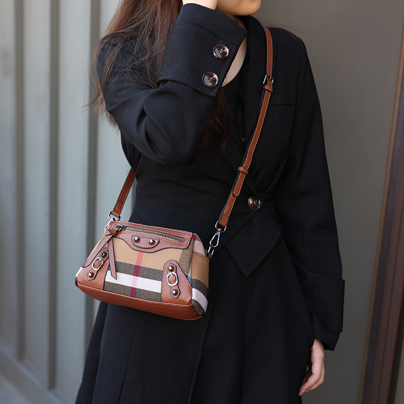 Premium Shoulder Messenger Bag - огляд і ціна Women Bags Popular Brands