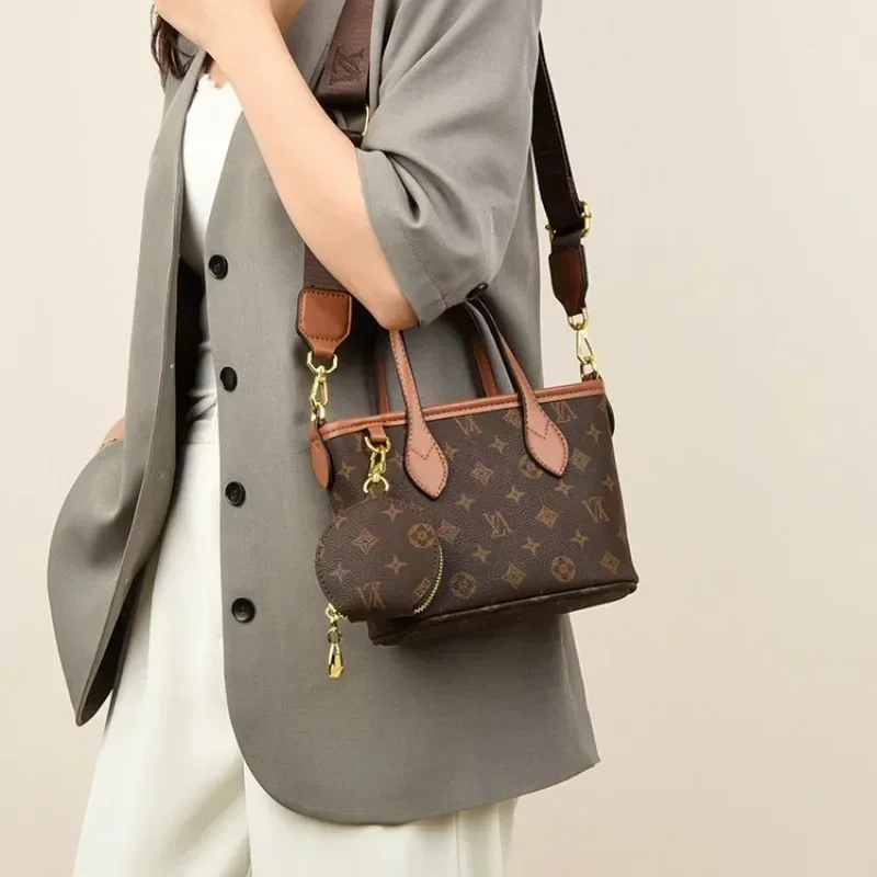 High End Luxury Diaper Bag Bra - огляд і ціна Women Bags Popular Brands