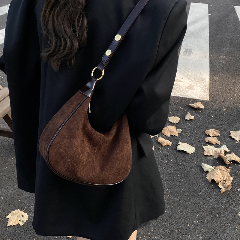 LEFTSIDE Women Small Suede Sho - огляд і ціна Women Bags Trend 2025