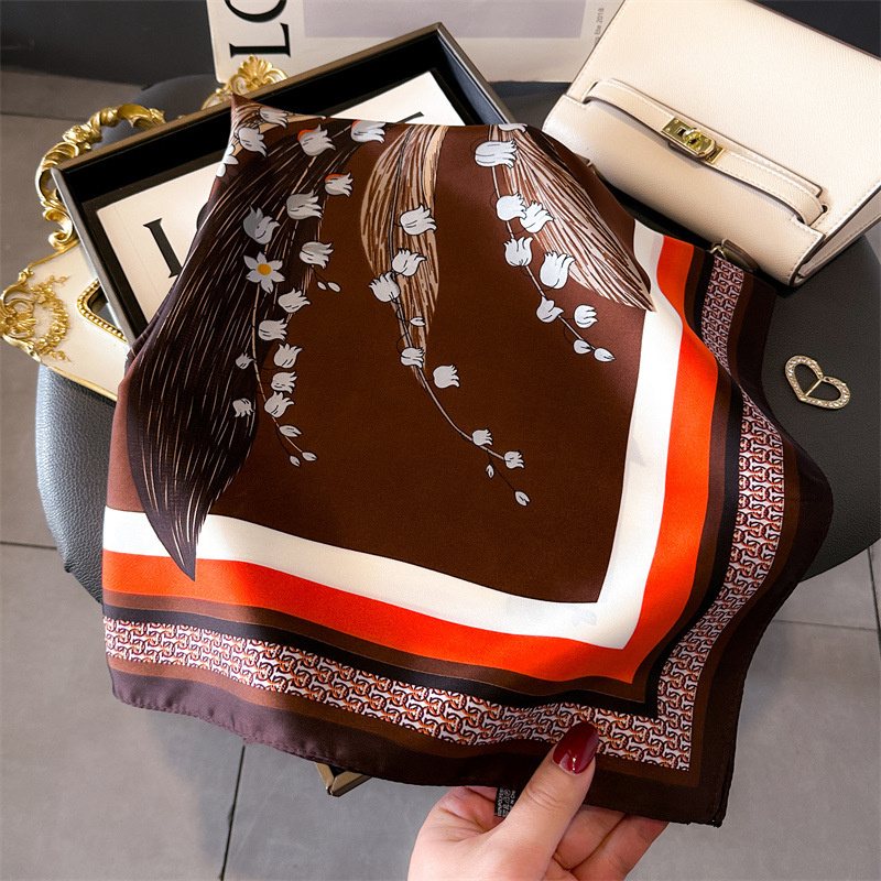 2025 New Fashion 70X70cm Print - огляд і ціна Women Bags Trend 2025