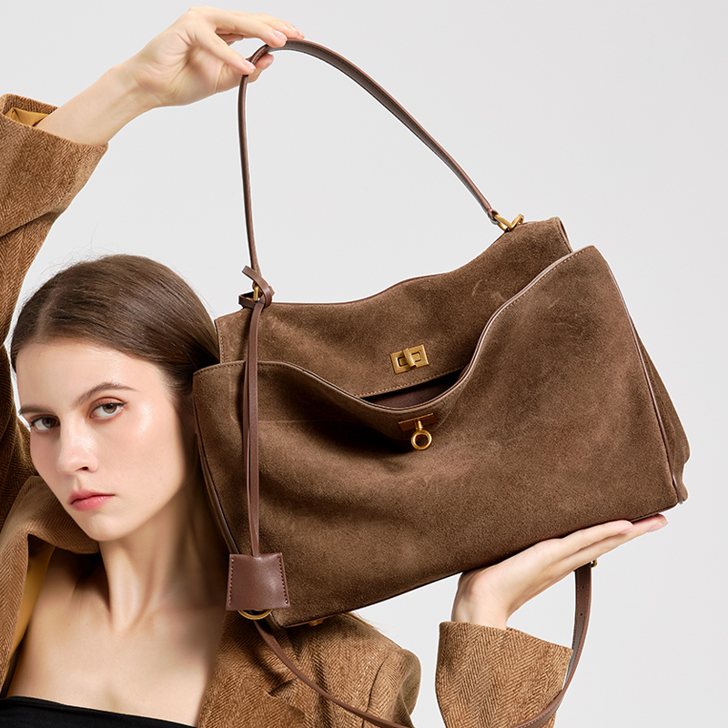 Ladies' large capacity genuine - огляд і ціна Women Bags For Airport