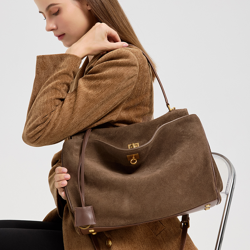 Ladies' large capacity genuine - огляд і ціна Women Bags For Airport