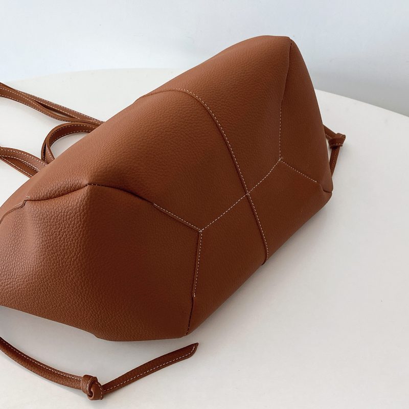 Large Capacity Leather Zipper  - огляд і ціна Women Bags Trend 2025